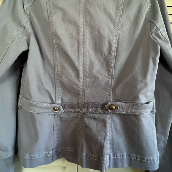 Jacket - Picture 6 of 8